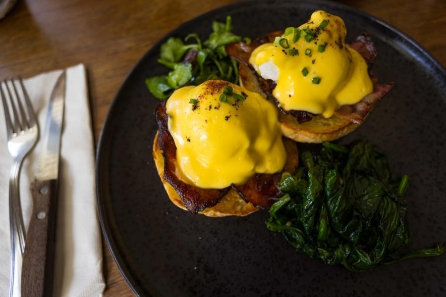 5 day Cafe/ Coffee Shop in Camberwell office tower precinct Asking $75K