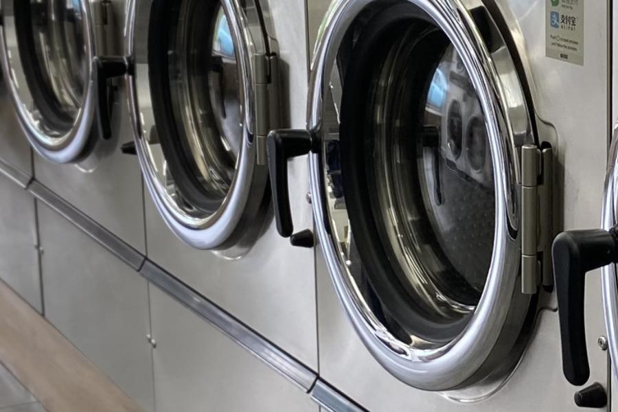 Coin Laundry in S.E suburbs . TKG $1400+ PW  (UNDER CONTRACT)