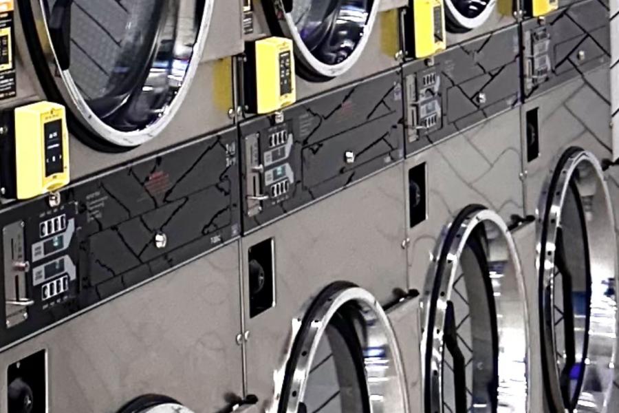 Thriving Coin Laundry Business in Sunshine area. TKG $1500+  Excellent I...