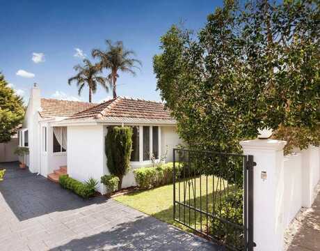 Deborah G testimonial image