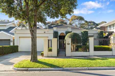 Family Home in Irresistible Parkside Position