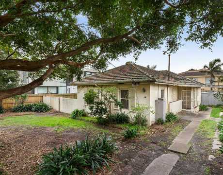 Carolyn L testimonial image