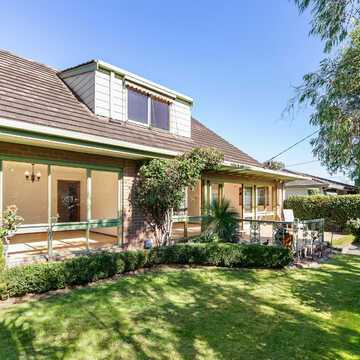 Joanne R testimonial image