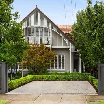 Jacqueline G testimonial image