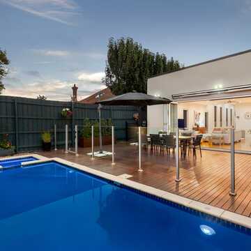 Mojca testimonial image