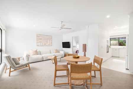 Huge Price Reduction Quoting $975,000