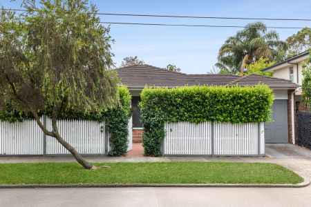 A Beaumaris Beauty with Broad Appeal – Perfect for First Home Buyers, Downsizers, or Investors