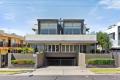 Single Level Modern Comfort with a Relaxed Coastal Atmosphere