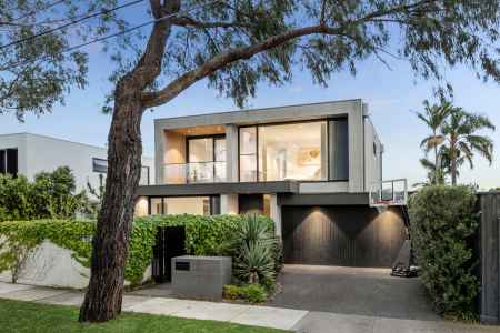 Incredible Proportions, Abundant Light & a Blue Chip Address