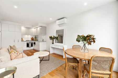 North-Facing Beauty in an Unbeatable Lifestyle Location