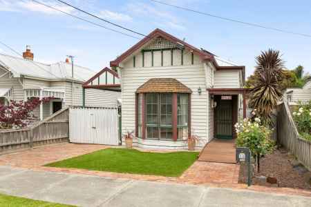 Character-Rich Gem in Ever-Popular Pocket