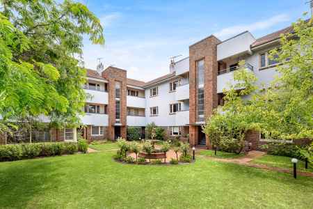 Position, Lifestyle, and Value in Blue-Chip Brighton