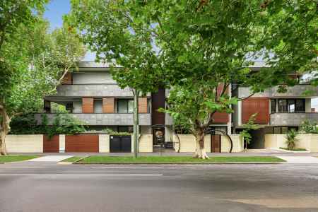 Low Maintenance Luxury on the Golden Mile