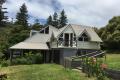 Anson Bay Seclusion - Family Home on One Acre