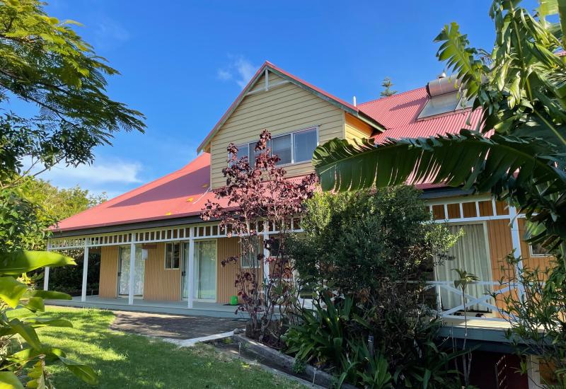 Spacious Family Retreat with Views, and Versatile Living