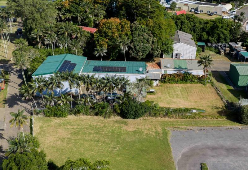 A Rare Commercial & Residential Opportunity in the Heart of Town