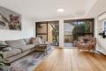 Renovated & Quiet, Ideally positioned to cafes & Metro