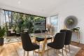 Spacious & Sunny in the heart of Crows Nest