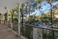 Oversized living, Excellently Presented
