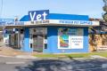 Versatile Residential or Commercial Opportunity!