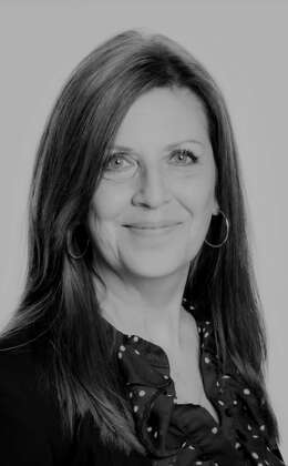 Lindsey Holcombe photo