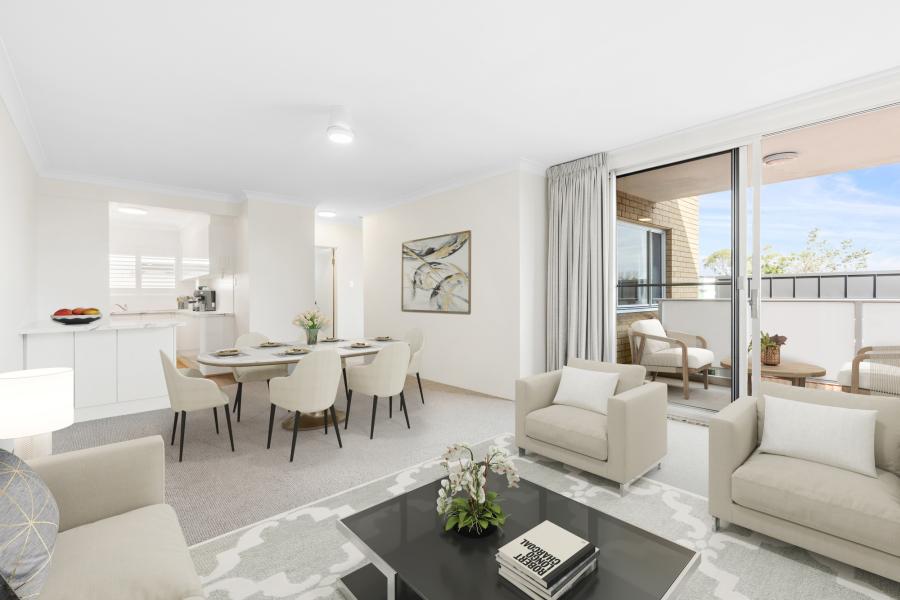 Stylish Two-Bedroom Apartment with City Views and a Lock-Up Garage In The Heart of Randwick