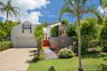 Character Home In Sunshine Beach