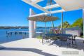 House-Sized Riverfront Haven in Exclusive Hilton Park - Noosaville