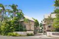 Freestanding Beach Villa on Hastings Street