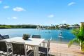 Cool Calming Waterfront on Noosa Sound