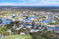 North facing Noosa Waters. This Stephen Kidd masterpiece is just moments from Noosa River