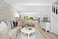 Hamptons-Inspired Bijou Jewel 55 Footsteps to Noosa River Foreshore