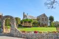 Evocative Enchanting Briallyn Estate: Peaceful Rural Playground in Noosa Shire