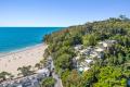 Acclaimed Front Row: Hastings Street & Noosa Main Beach 