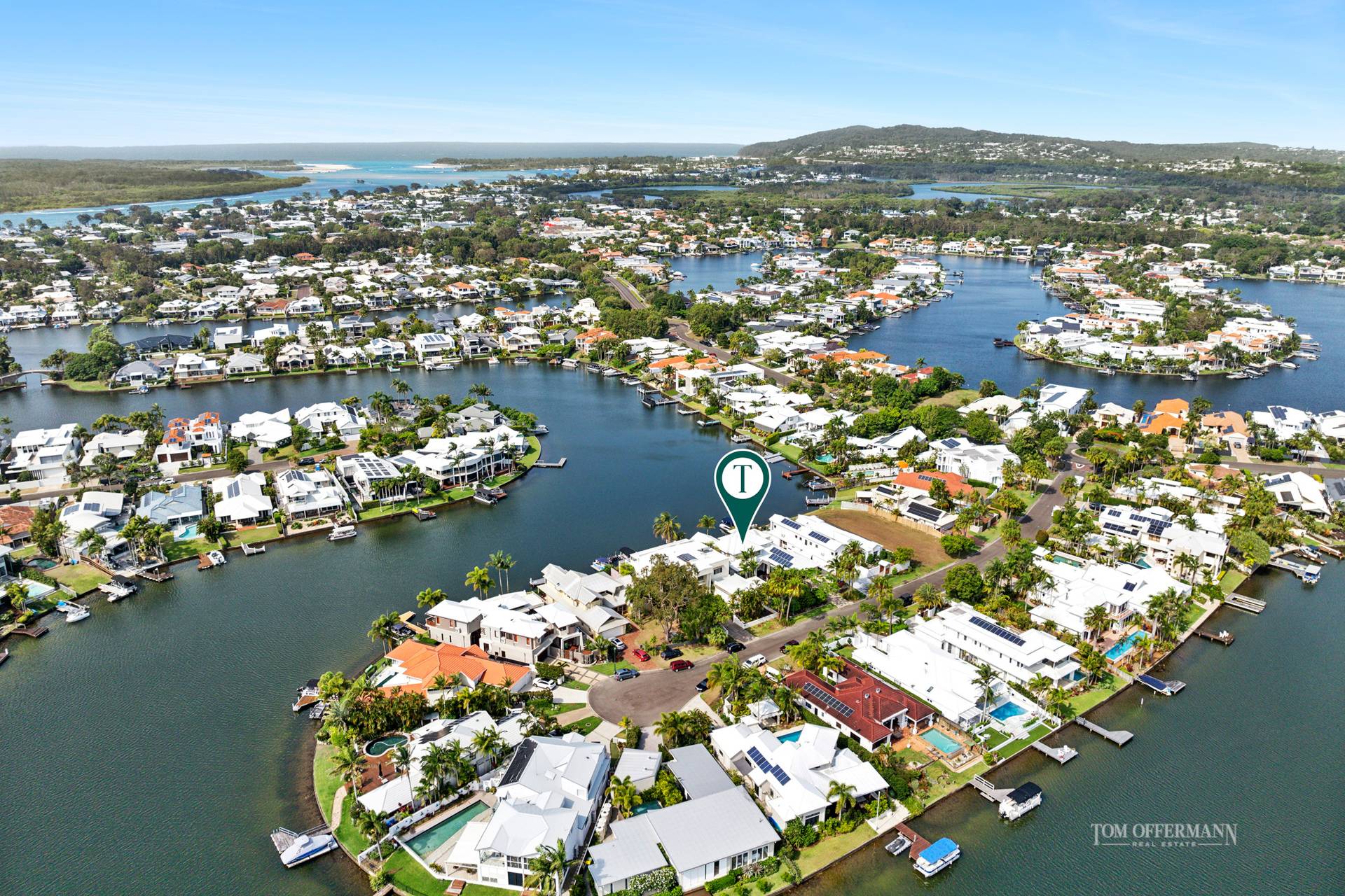 Luxury privacy enhance the art of waterfront living tom offermann
