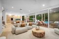 Lured by Sunny Vibes, Sparkling New Super Luxe, Mins to Sunrise Beach