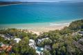 Beautiful End Apartment in Little Cove Offering Prime Investment