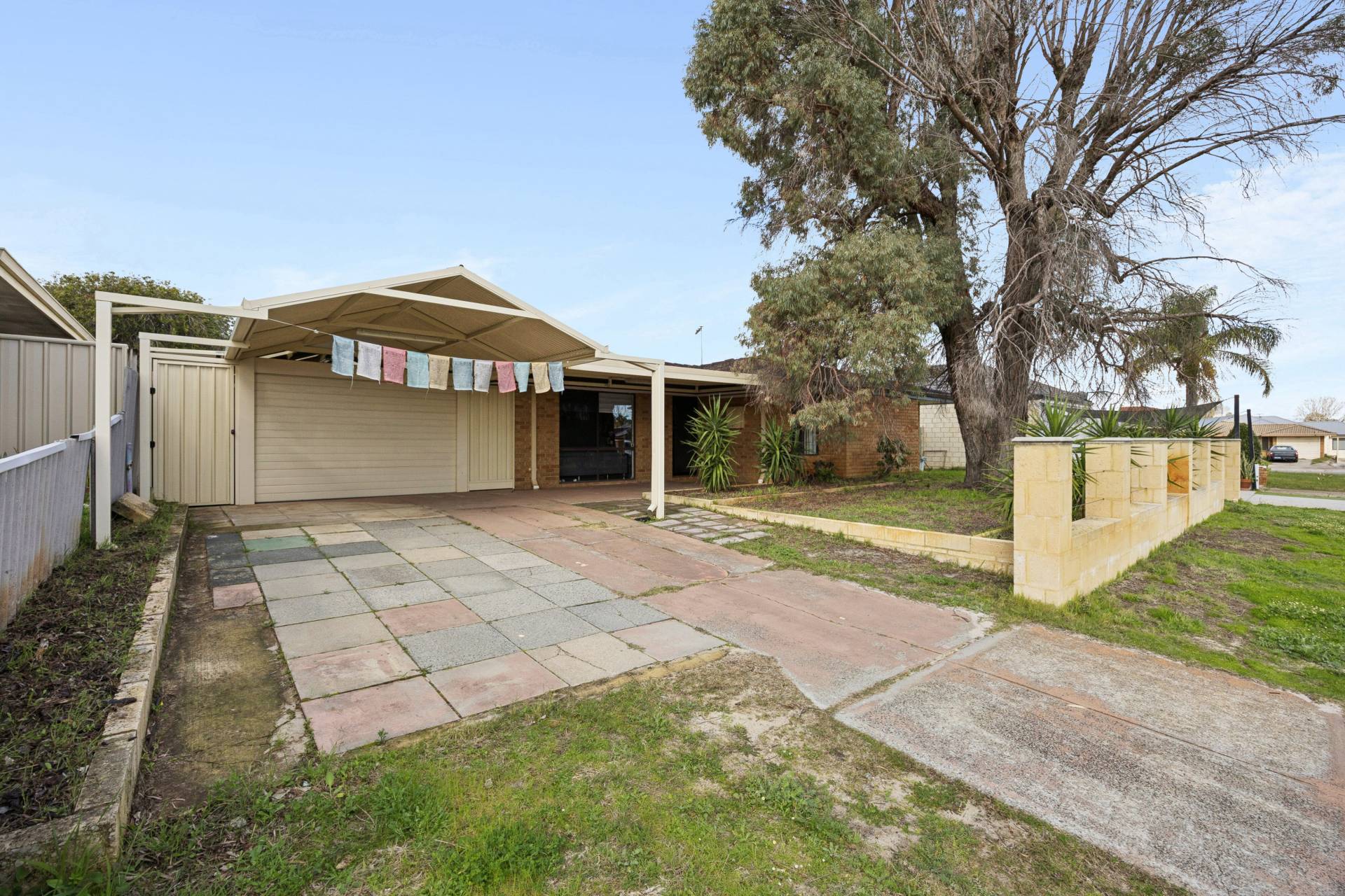 4 Rhine Crescent, Beechboro, Beechboro - Thumbnail 2