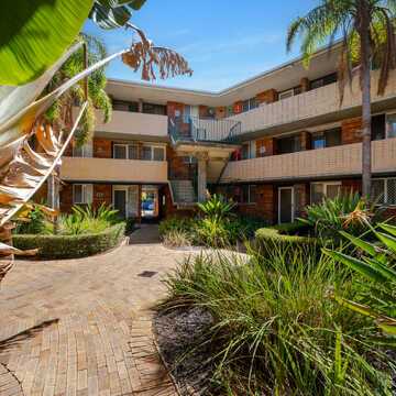 Esther M testimonial image