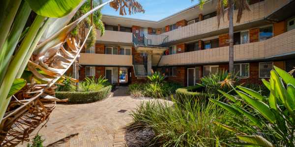 Esther M testimonial image