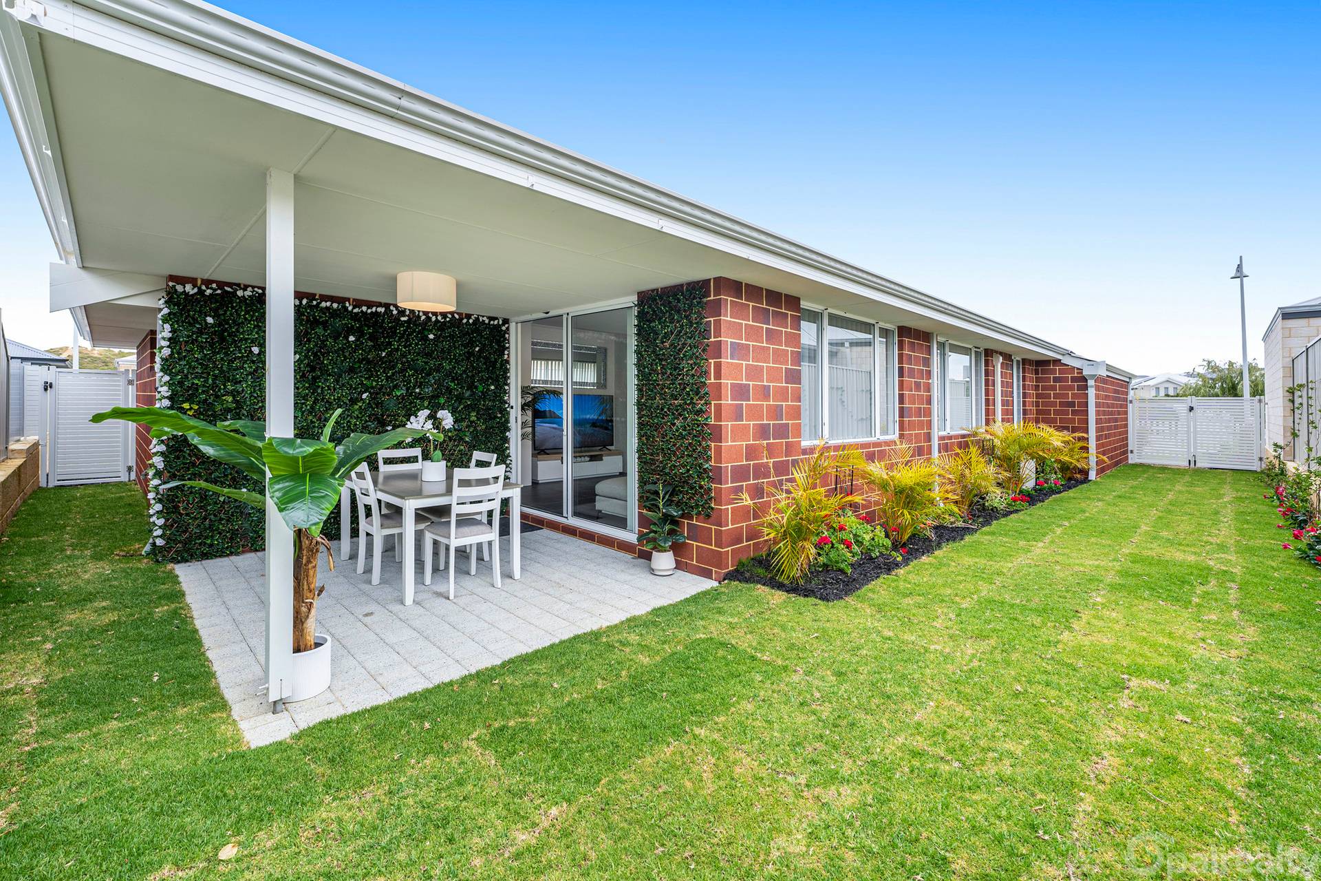 31 Elvina Vista, Golden Bay - Image 1
