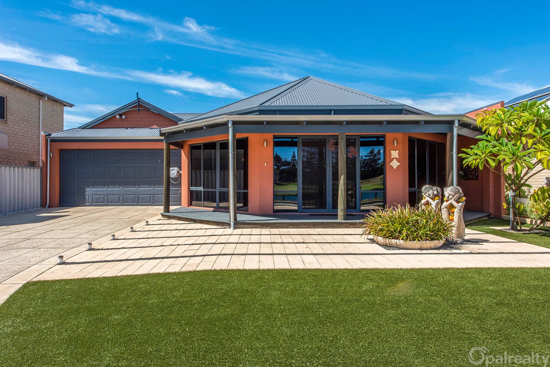 20 Stamford Crescent, Secret Harbour - Image 1