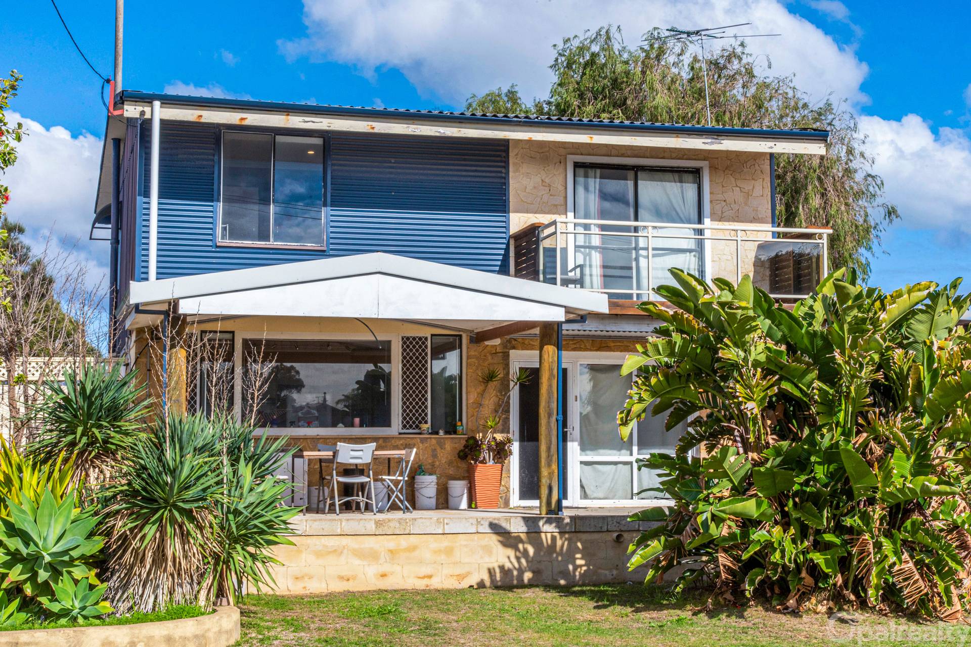 6 Manders Way, Singleton - Thumbnail 2