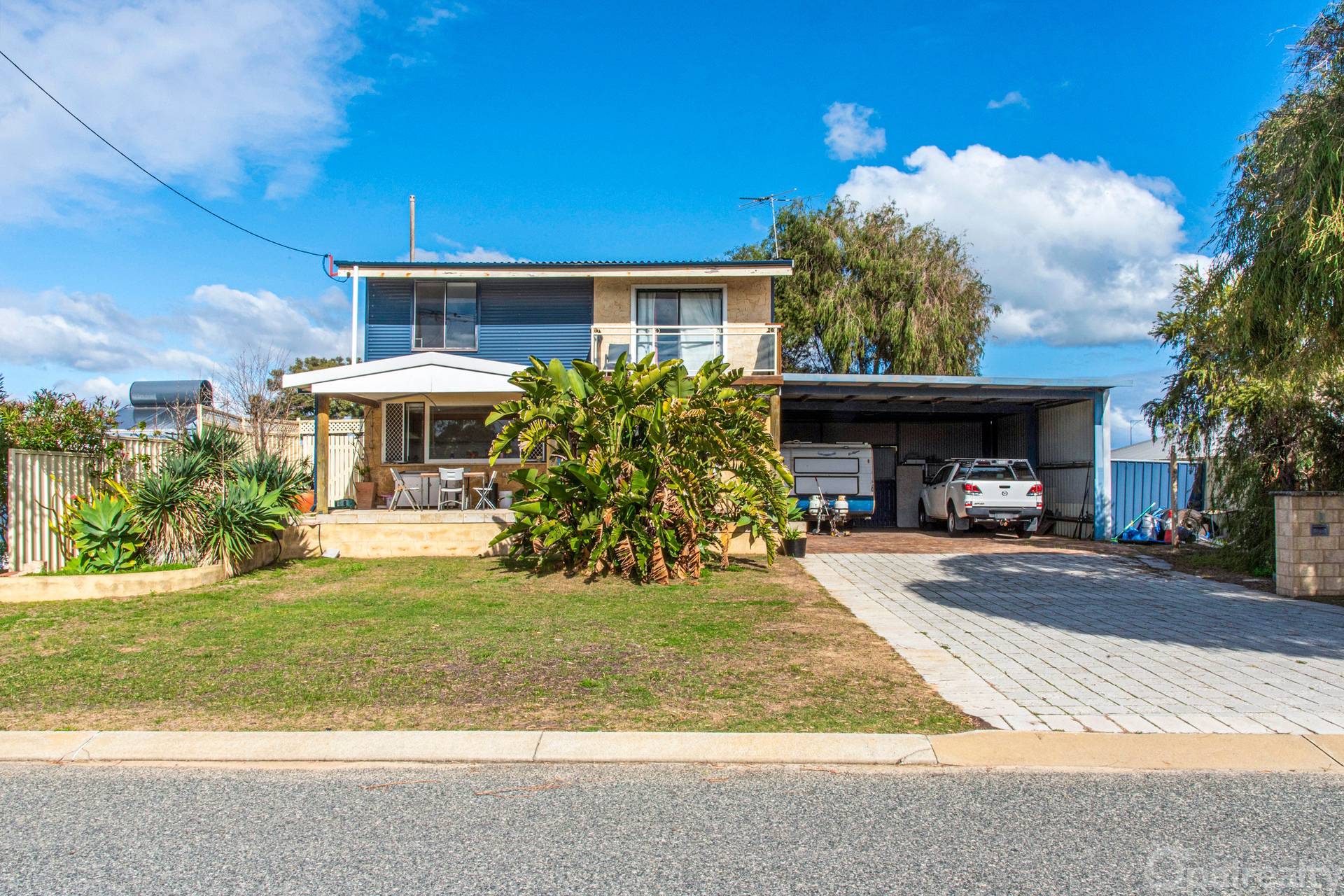 6 Manders Way, Singleton - Image 1