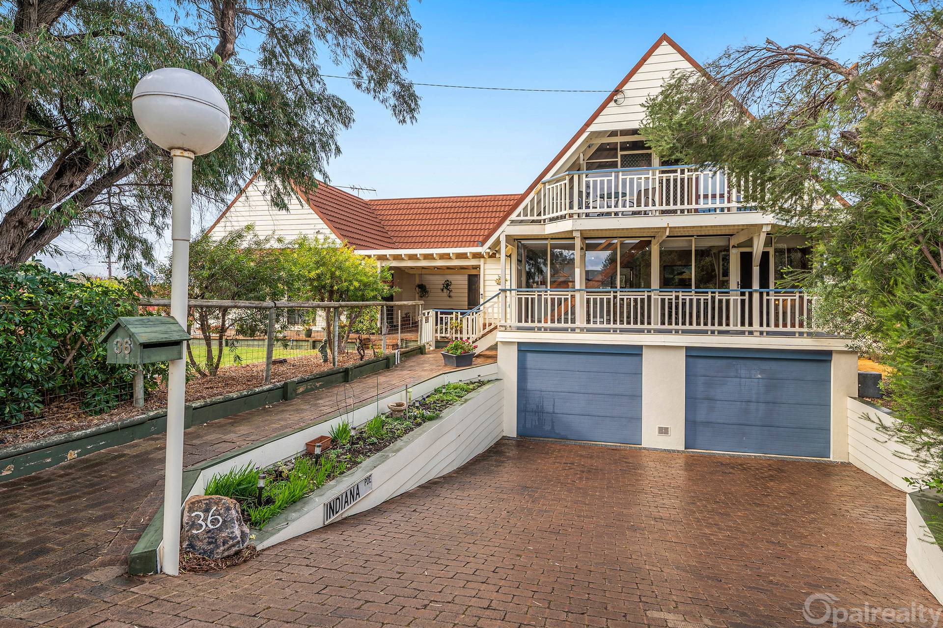 36 Indiana Parade, Singleton - Thumbnail 2