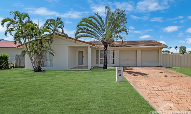 Family Home with Double Gate Access & Garage!