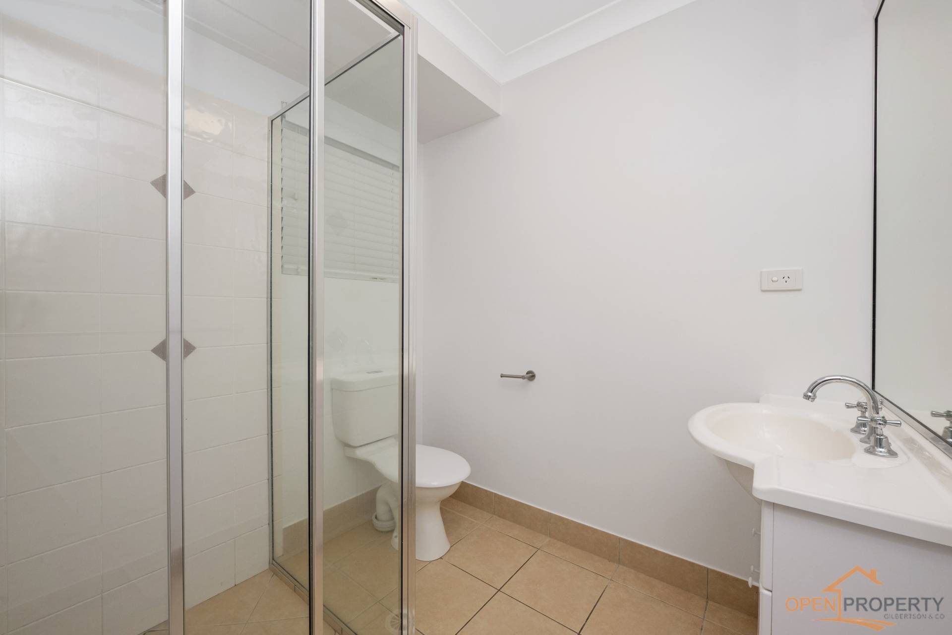 26 Woodwark Drive, Bushland Beach QLD, Bushland Beach - Thumbnail 8