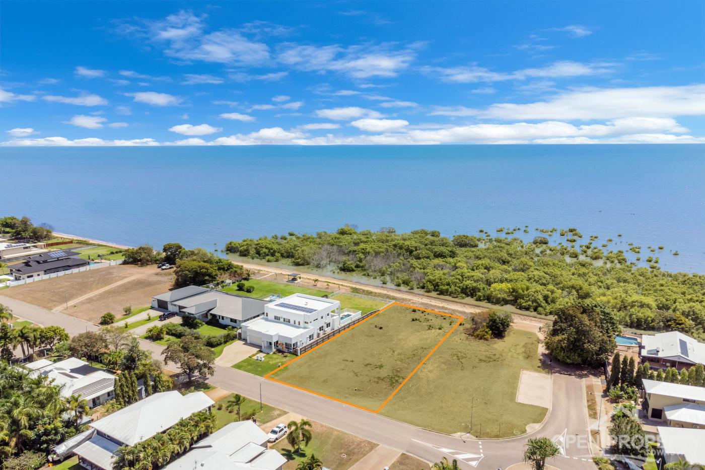 6 Waterview Dr, Bushland Beach - Image 1