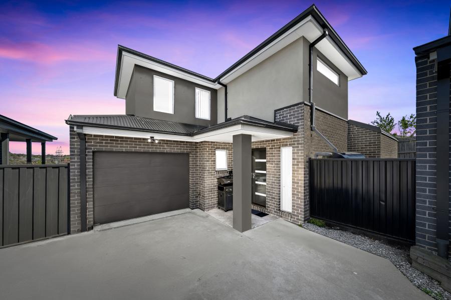 Modern Living in Meadow Heights – Stylish & Convenient