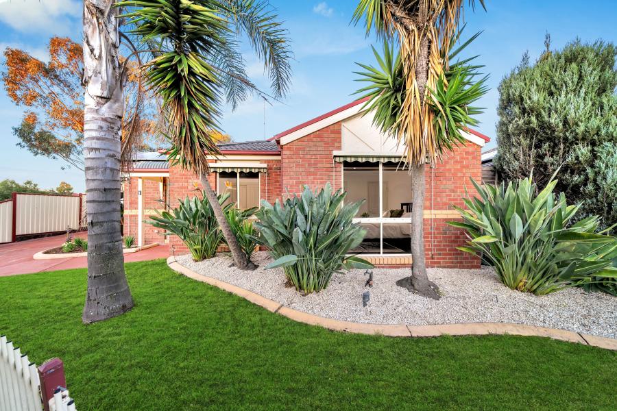 Light Filled, Low Maintenance Living In Prime Location
